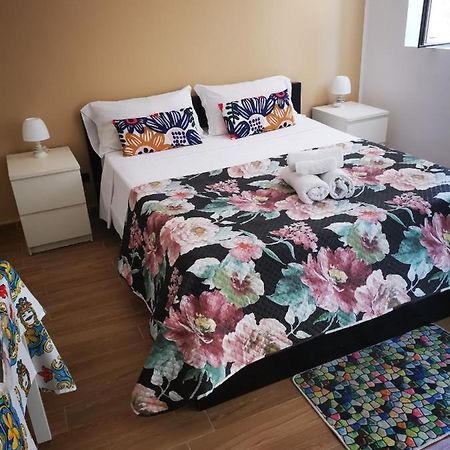فندق باليرموفي  Rent House A Casa Mia المظهر الخارجي الصورة