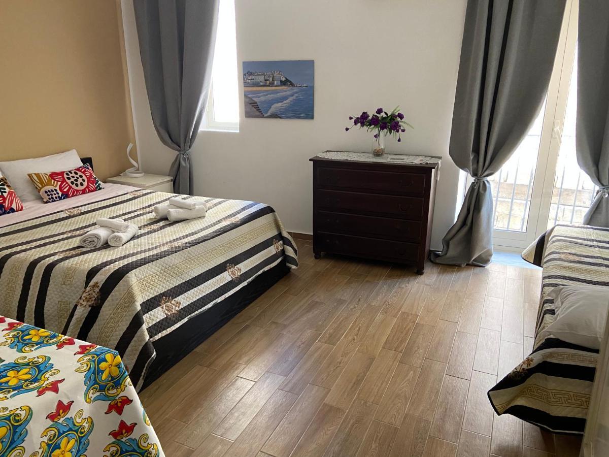فندق باليرموفي  Rent House A Casa Mia المظهر الخارجي الصورة
